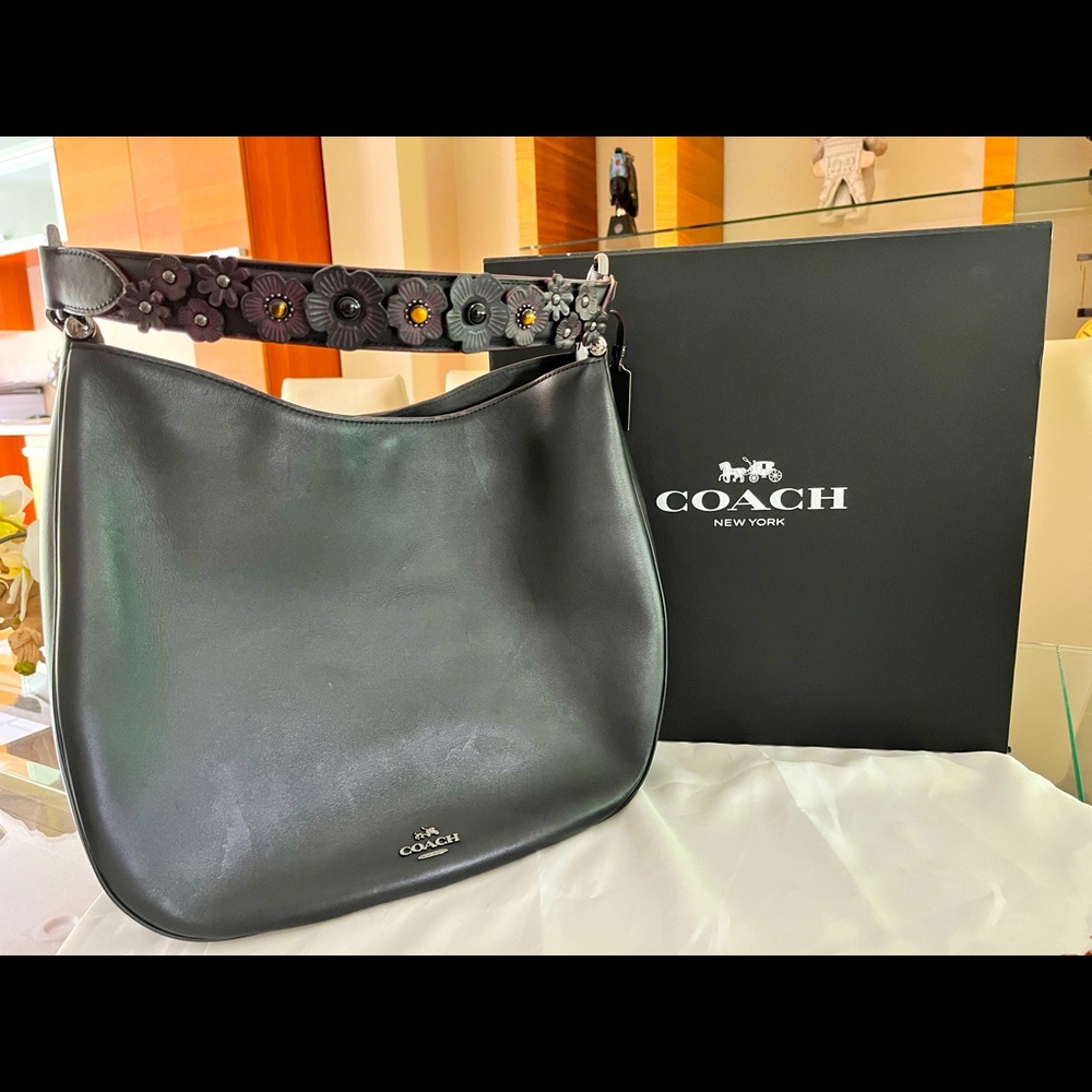 COACH NEW YORK SHOULDER BAG